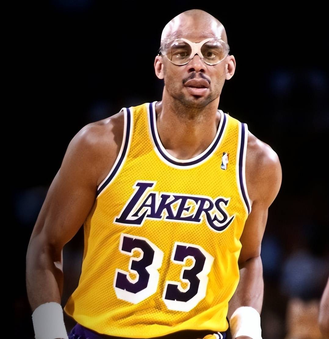 科特迪瓦非洲杯大名单：阿马德、扎哈、迪奥曼德、凯西在列（科特迪瓦公布非洲杯名单：阿马德、扎哈、迪奥曼德、凯西入选）