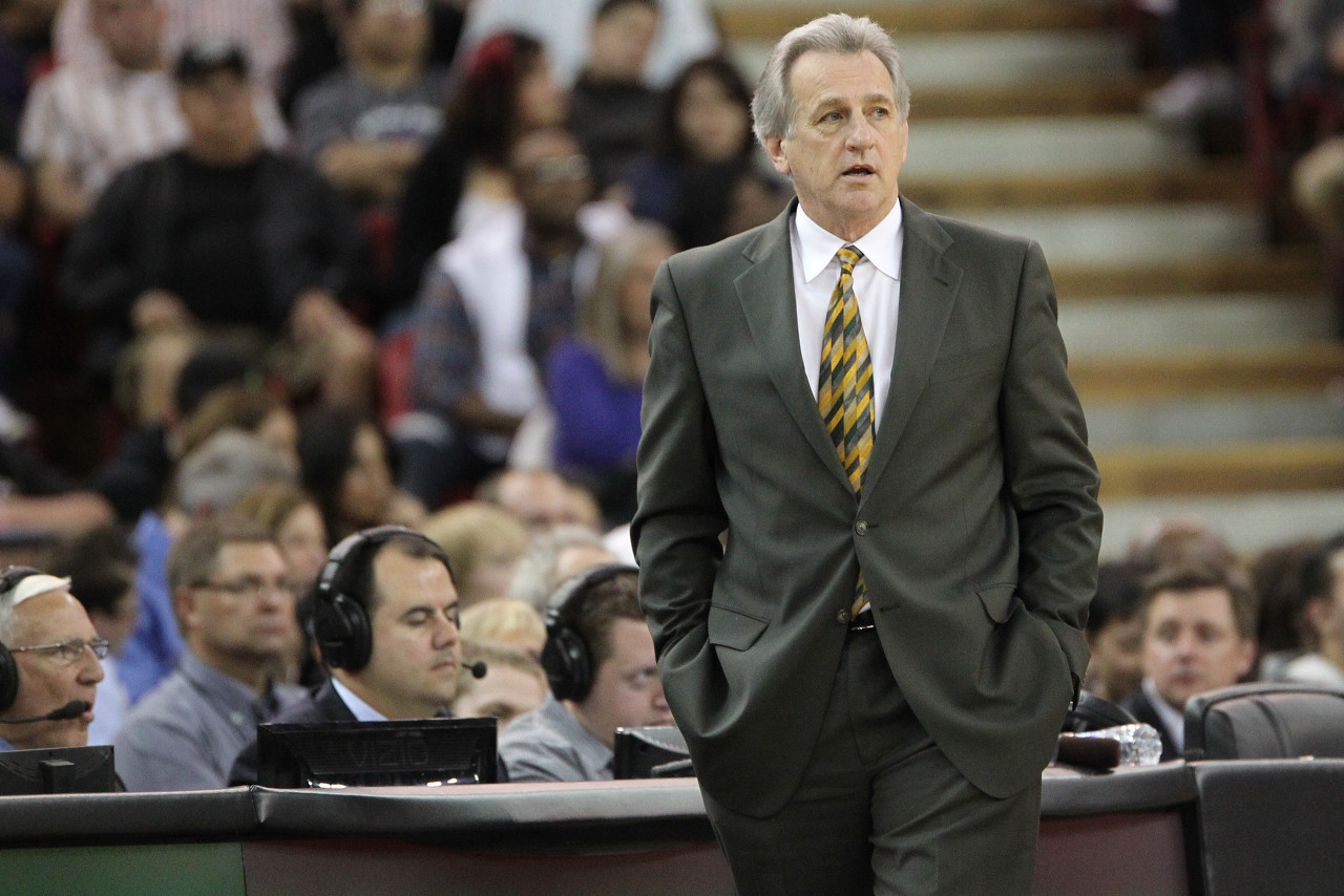 大四喜：姆巴佩vs奥林匹亚科斯个人集锦（姆巴佩梅开四度：对阵奥林匹亚科斯个人高光集锦）