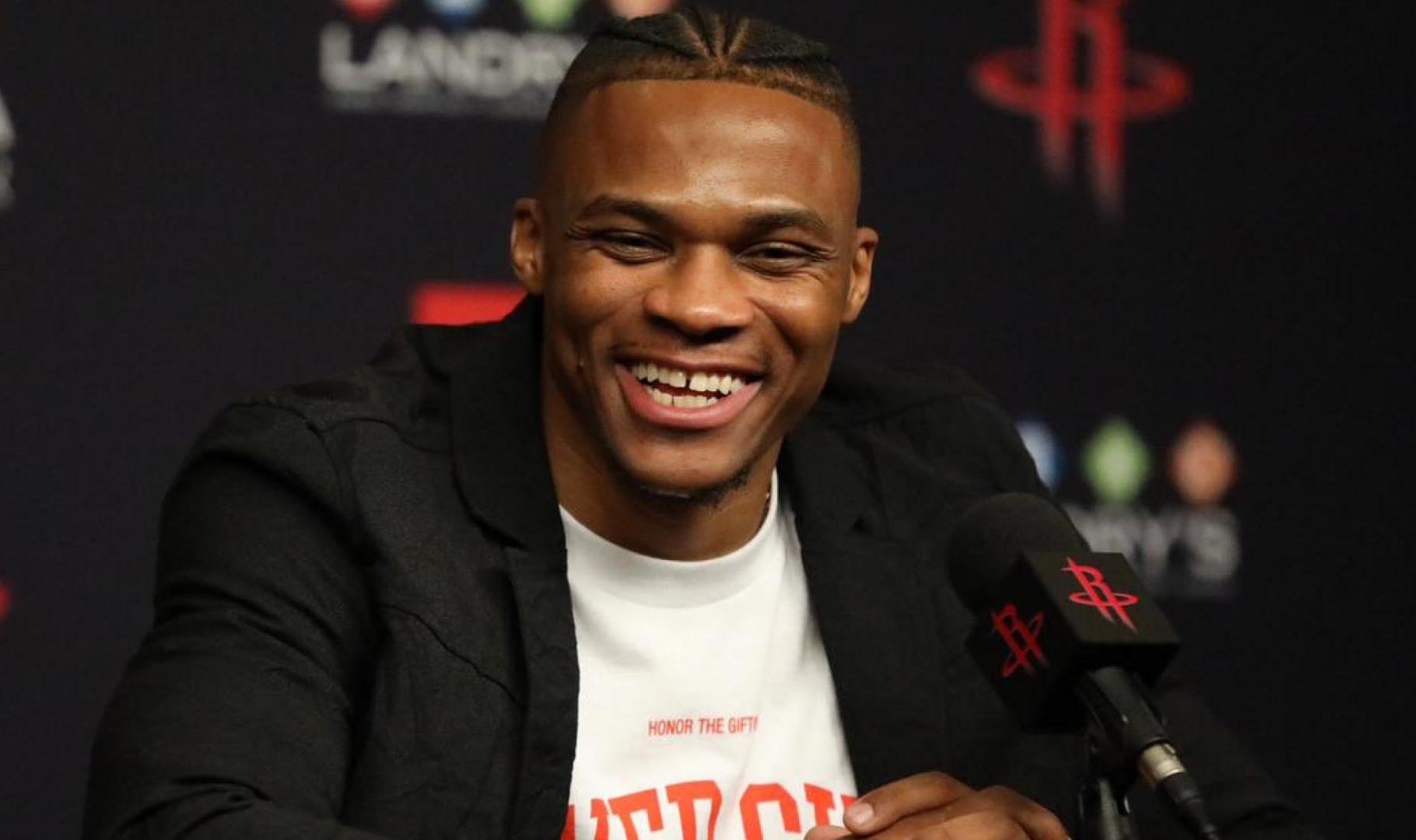 中超递补资格全解析：长春亚泰与广州豹的未来之路（中超递补全梳理：长春亚泰与广州豹的前景与抉择）